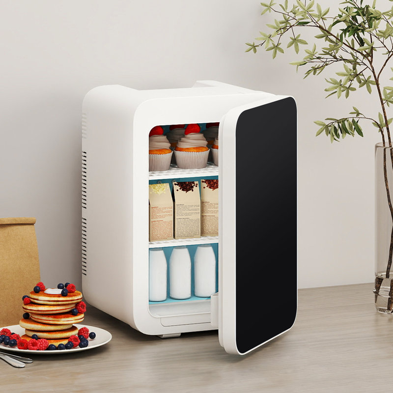 PULUOMIS Mini Fridge, Black