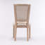 Chaise en bois massif