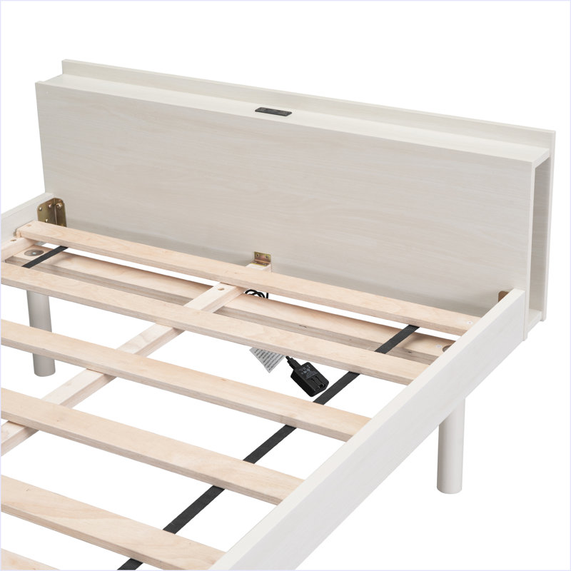 Base de lit plateforme moderne de conception simple avec port USB intégré, Blanchies