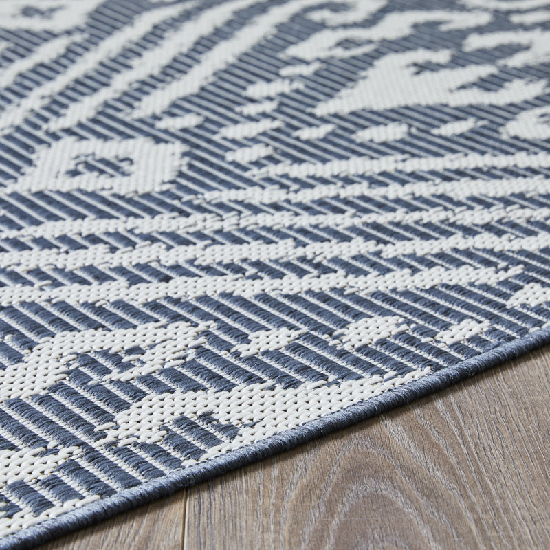 Ponds Ikat Indoor / Outdoor Rug, Rectangle 5'3" x 7'3"