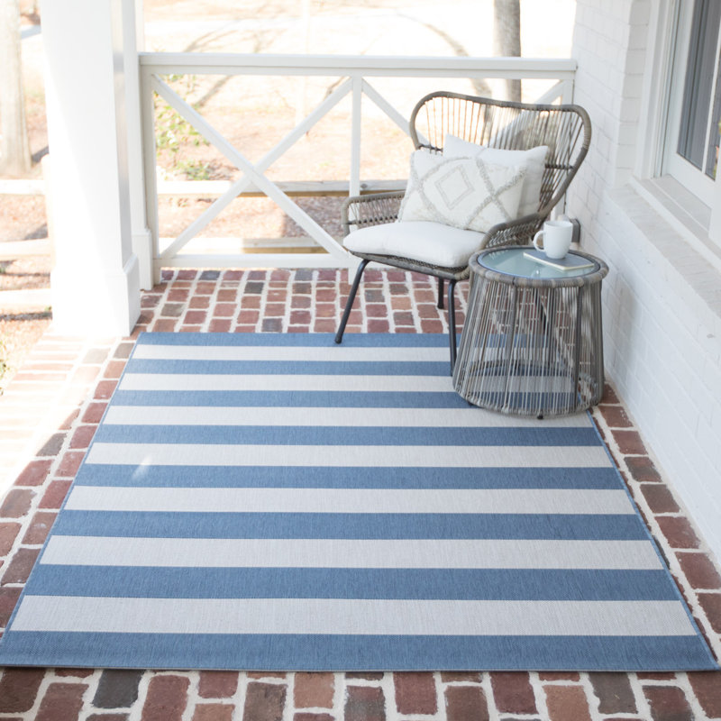Tapis intérieur / extérieur tissé à la machine Gonsalez, Rectangle 8 pi x 10 pi