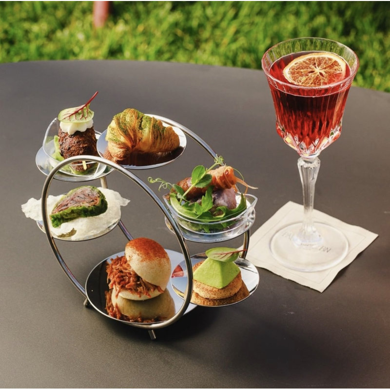 Giotto Stainless Steel Tiered Stand