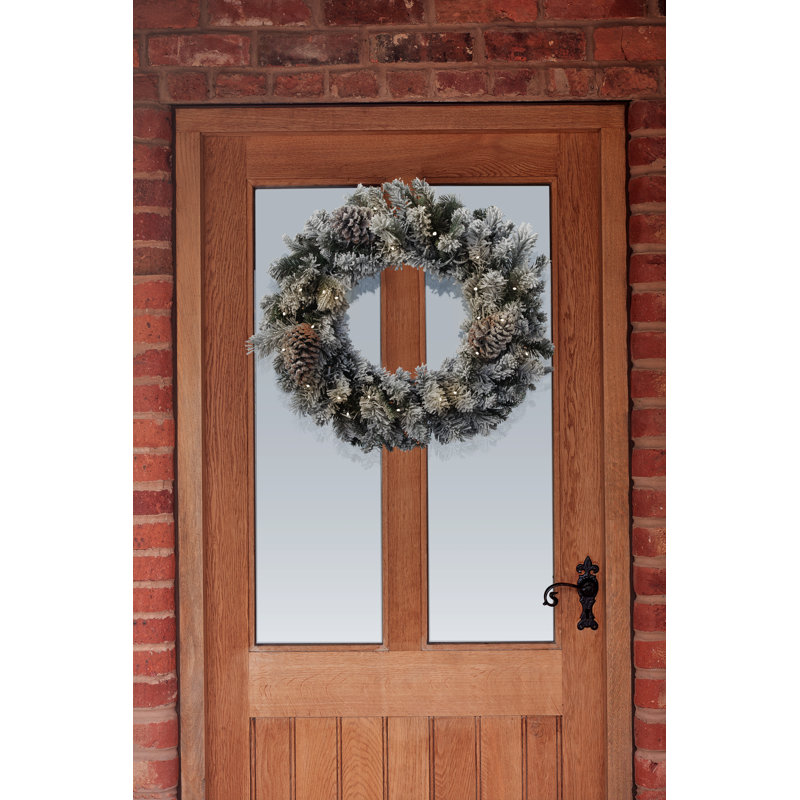 SNOWY WINTERFOLD - 32 Inch Wreath with 50 8 Function LEDs