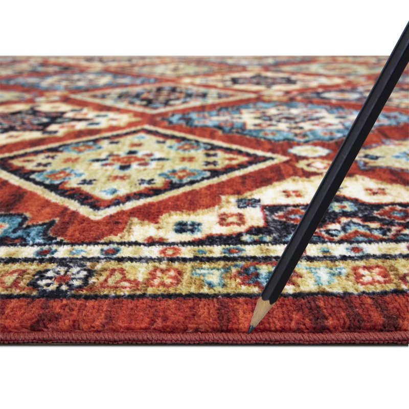 Lyanne Washable Non-Slip Red Area Rug, Rectangle 2'2 x 3'3"