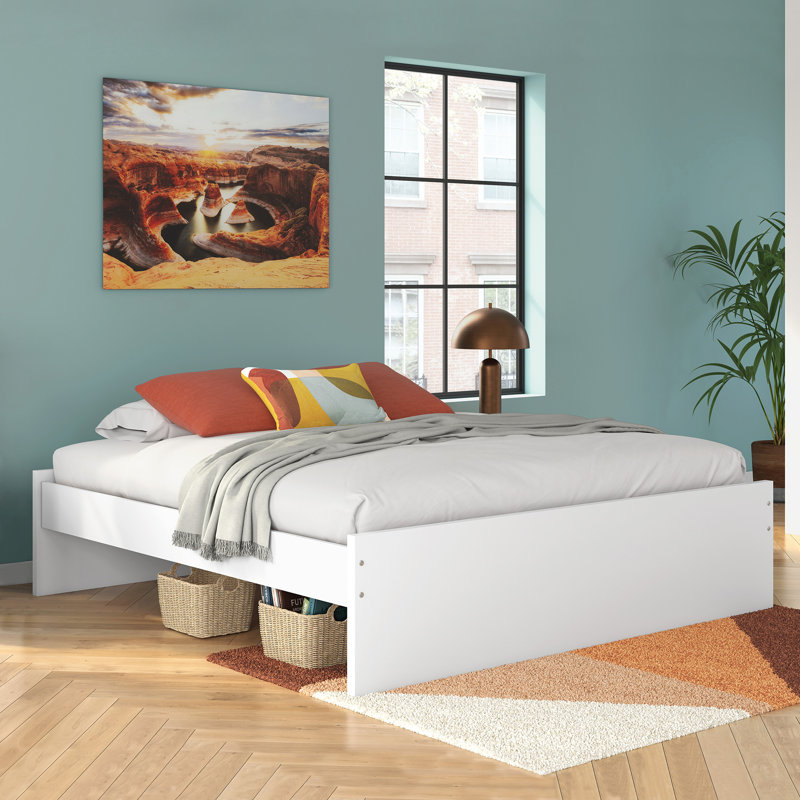 Onita King Platform Bed, White, King