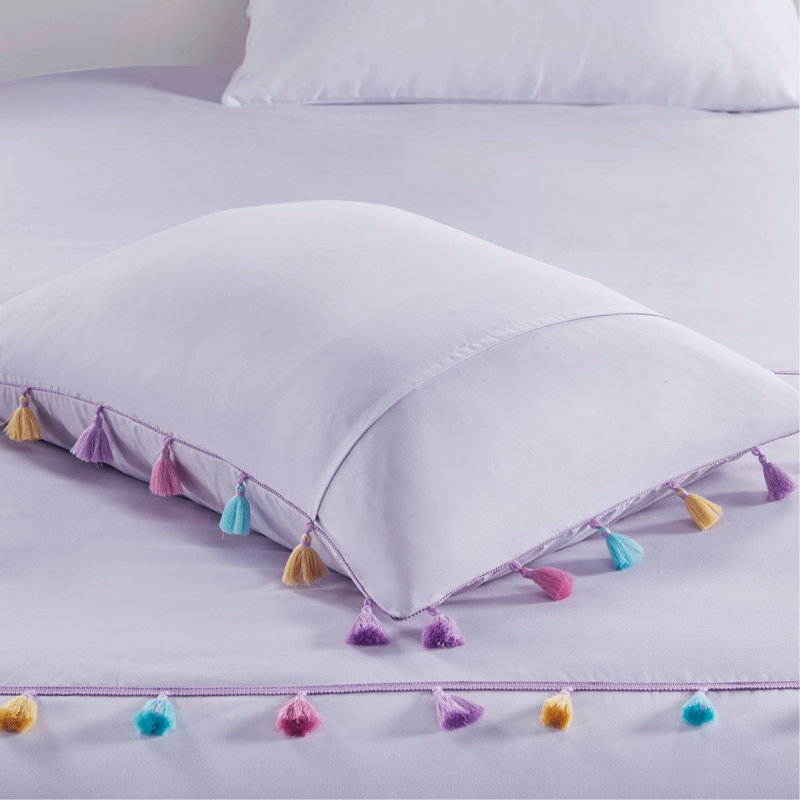 3 PCS Tassel Comforter Set with Heart Shaped Throw Pillow Lavender
