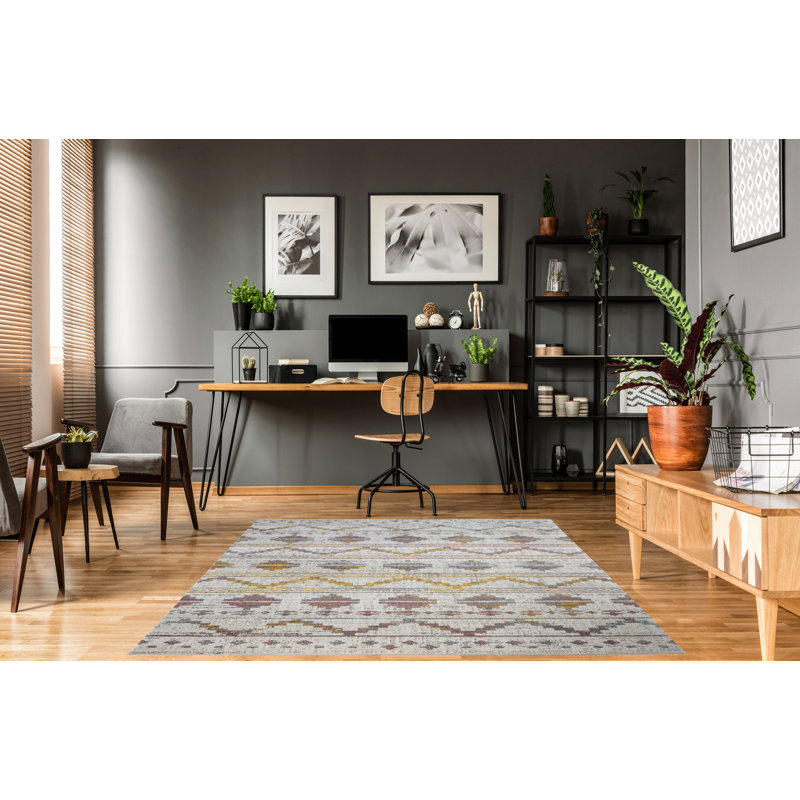 Pugh Southwestern Indoor Rug, Rectangle 6'5" x 9'5"