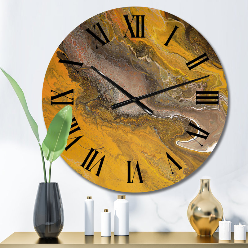 Rivière grise dans un paysage de marbre jaune - horloge murale moderne, Petit