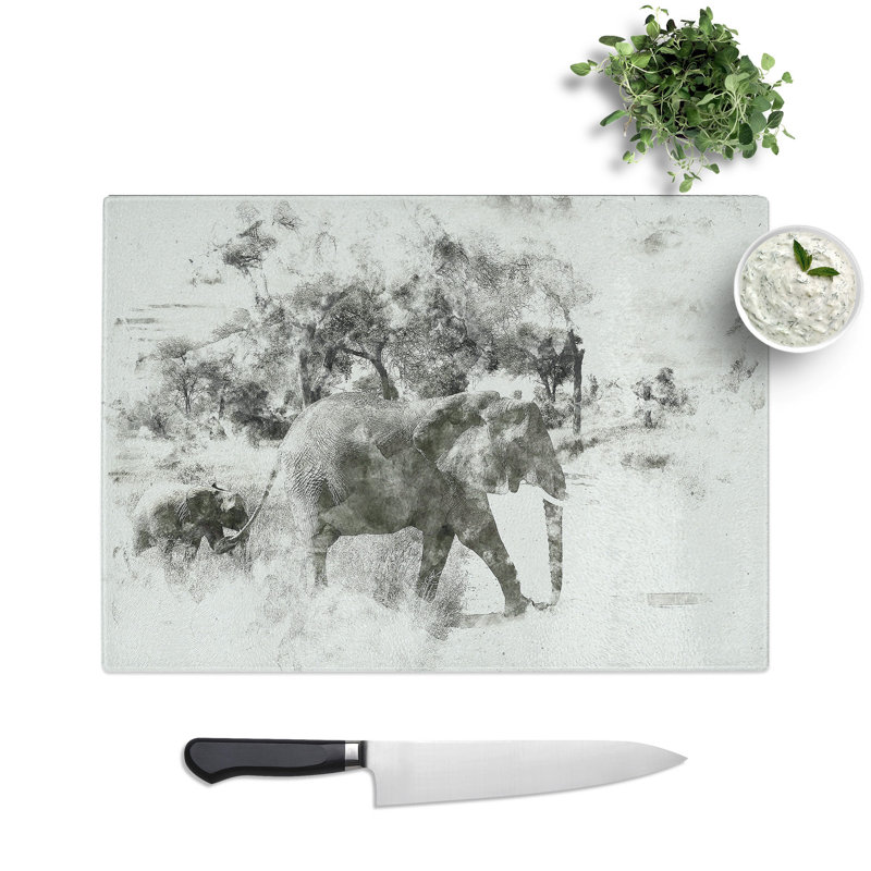 Tempered Glass Mother & Baby Elephant Strolling Chopping Board, 20 cm x 28.5 cm