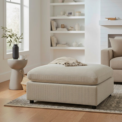 Repose-pieds en velours côtelé beige Chelsea