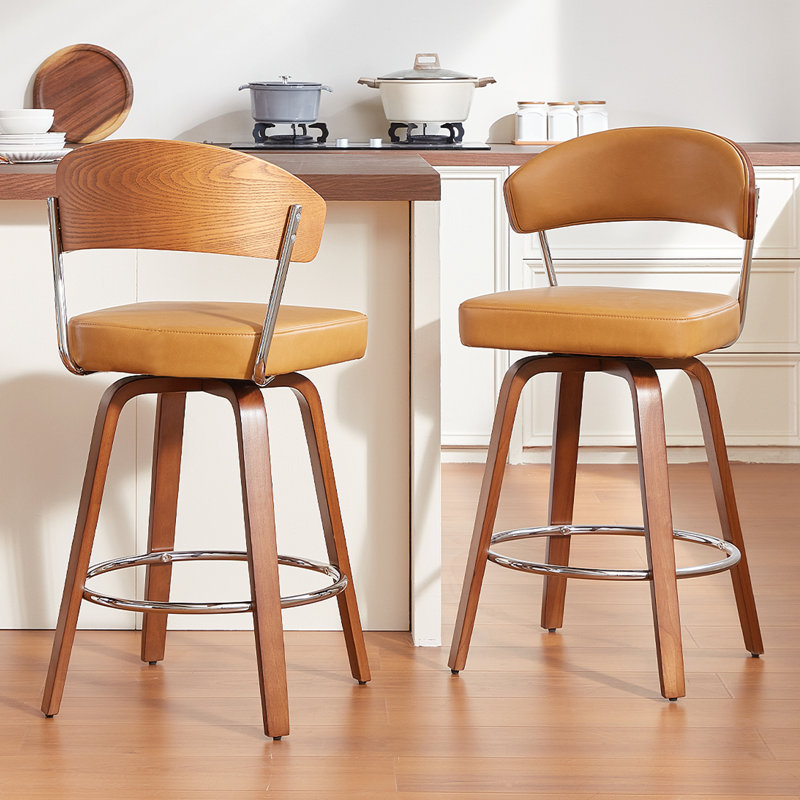 Ensemble de 2 tabourets de bar pivotants bruns de 26 po avec dossier et pieds en bois, tabourets de bar modernes en similicuir pour comptoir de cuisine