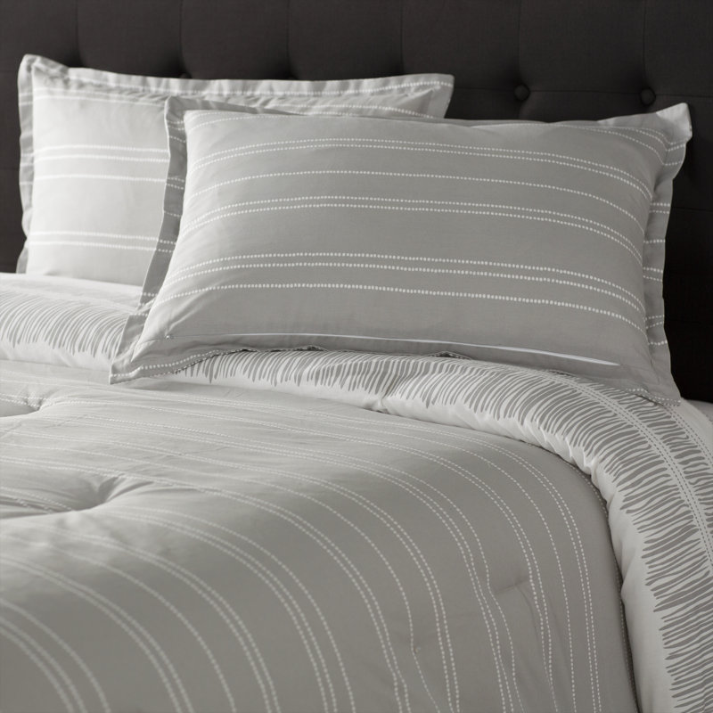 Ziggy Full/Queen White and Gray Cotton Reversible Comforter Set