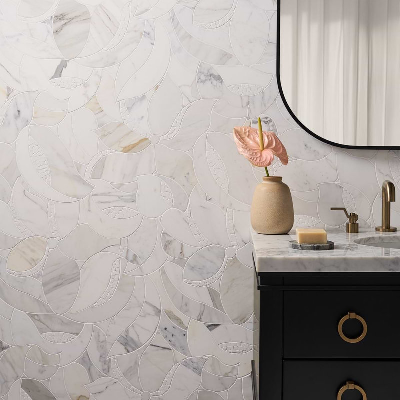 Raina Polished Waterject Marble Mosaic Tile, Calacatta Gold