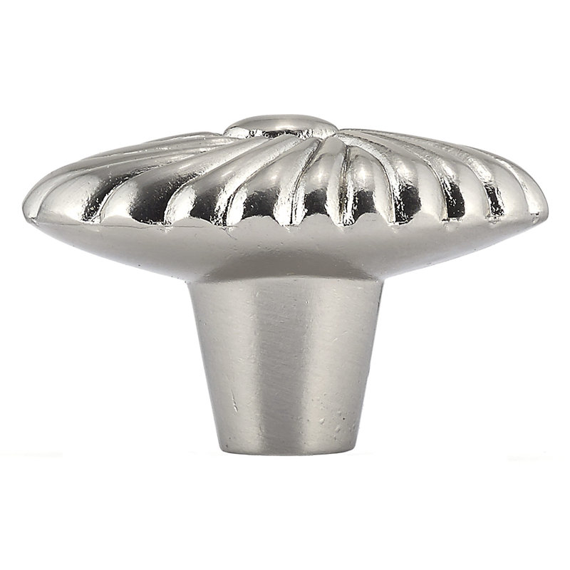 Classic Oval Knob