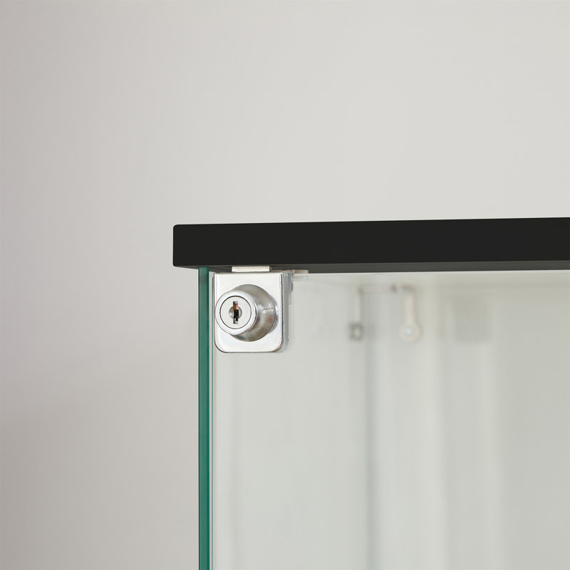 Vitrine à 4 niveaux en verre