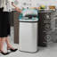 Poubelle à capteur de mouvement ovale 15,85 gallons en acier inoxydable Innovaze