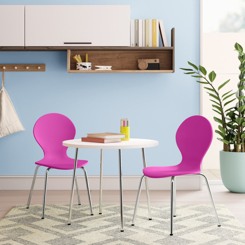 Ensemble de table de jeu et de chaises pour enfants Milsom, Mauve