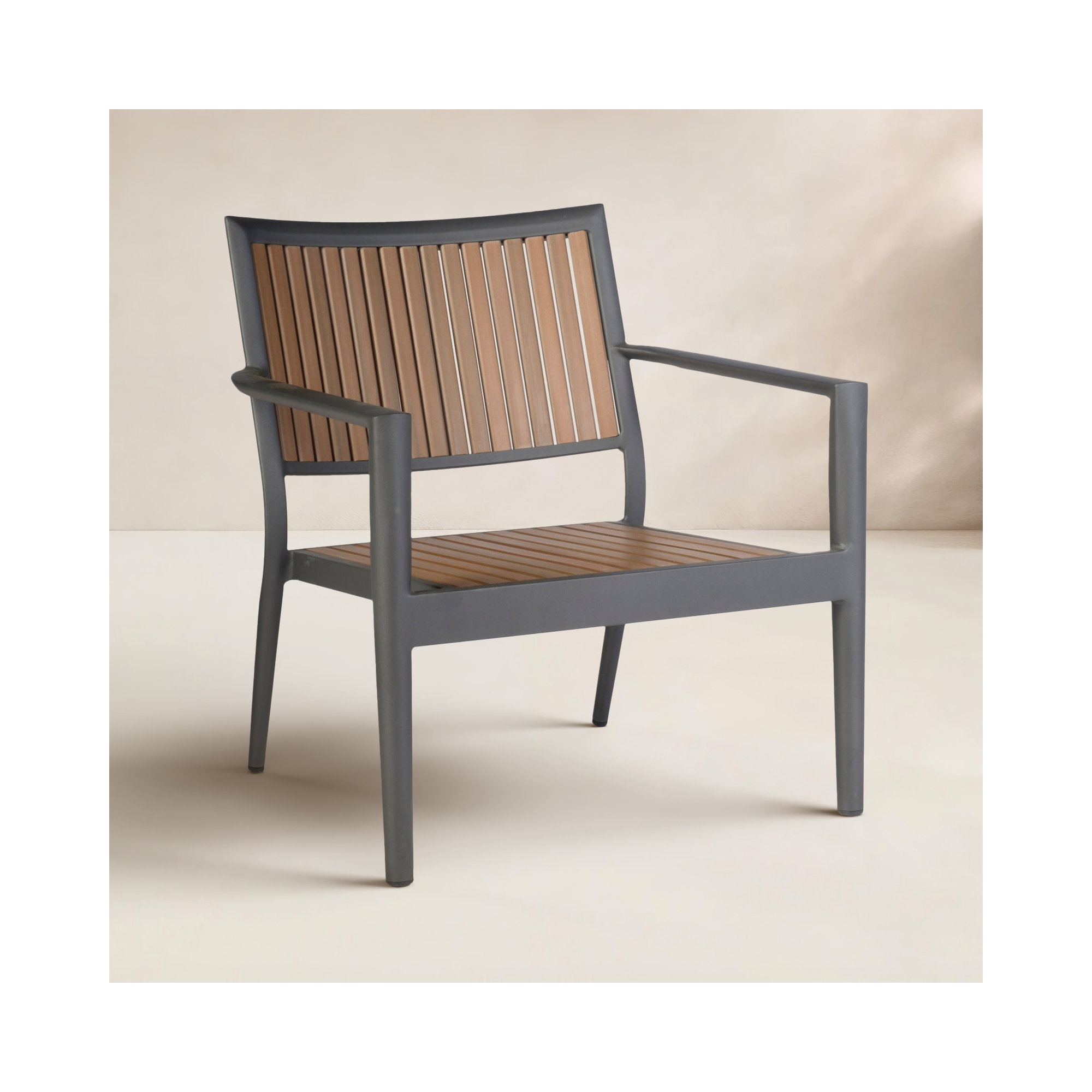 Limetta Powder Coated Aluminum Outdoor Lounge Chair