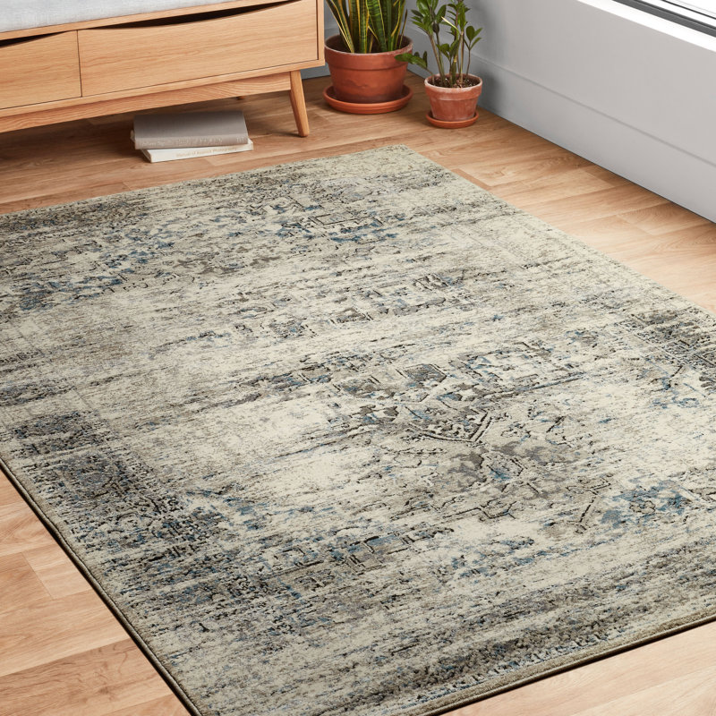 Mahfuze Oriental Indoor Rug, Rectangle 7'10" x 10'6"