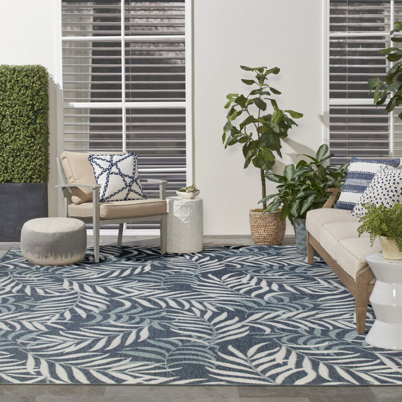 Alizay Floral Polypropylene Indoor/Outdoor Area Rug in White/Navy Blue, Rectangle 9' x 12'