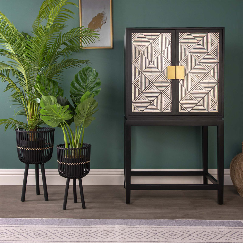 Pot à fleurs en bambou polyvalent pour diverses plantes et espaces, rehaussant le décor