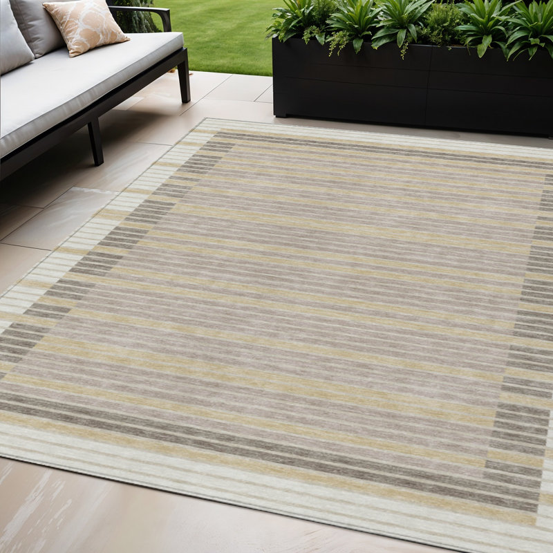 Tapis extérieur lavable rayé ivoire et beige 5 pi x 8 pi