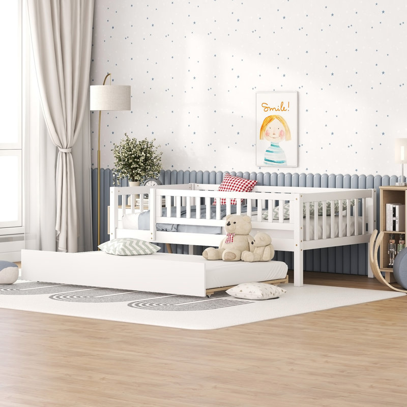 Wood Daybed with Trundle and Fence Guardrails, Twin, White