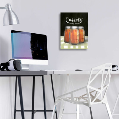 «Farm Fresh Carrots» par House Fenway, art mural en verre acrylique