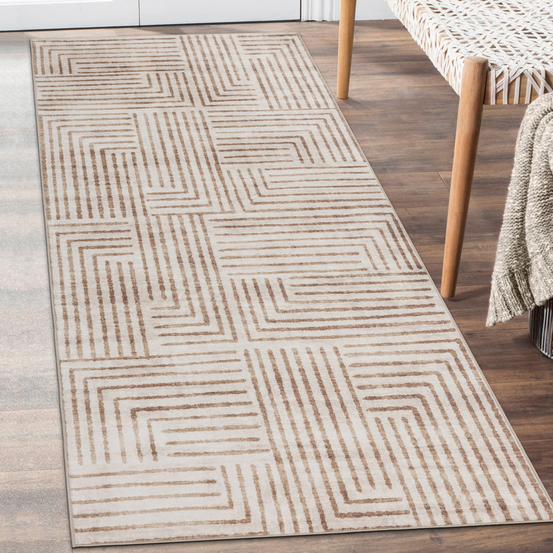 Tapis beige à motif géométrique Finn, Tapis de couloir 2 pi 6 po x 6 pi