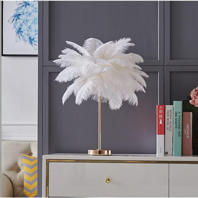 Elegant Ostrich Feather Lamp With 3-Color Temperature Modes, 40 Hand-Woven Feathers, And Golden Base, Perfect For Bedside Or Room Decor