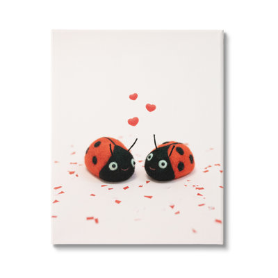 Au-971-Canvas " Ladybugs Valentine's Hearts "