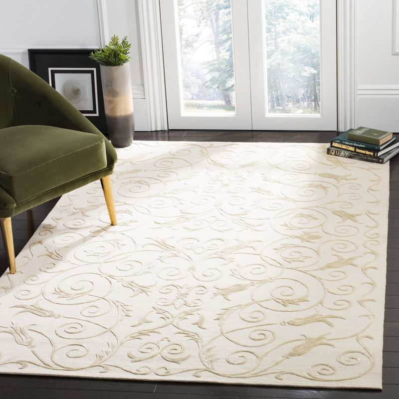 Tapis beige noué à la main Spinella