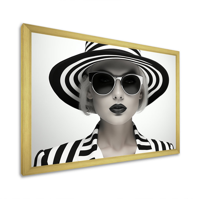 Dessin au trait noir et blanc, mode femme I - Illustration de mode, art mural, Cadre doré à coins fermés
