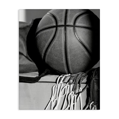 Art mural sur toile Basketball Sport Still Life par Daphne Polselli