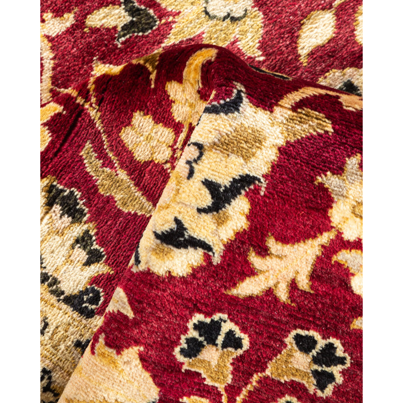 Classic One-of-a-Kind 4'1" x 6'1" Hand Knotted Area Rug