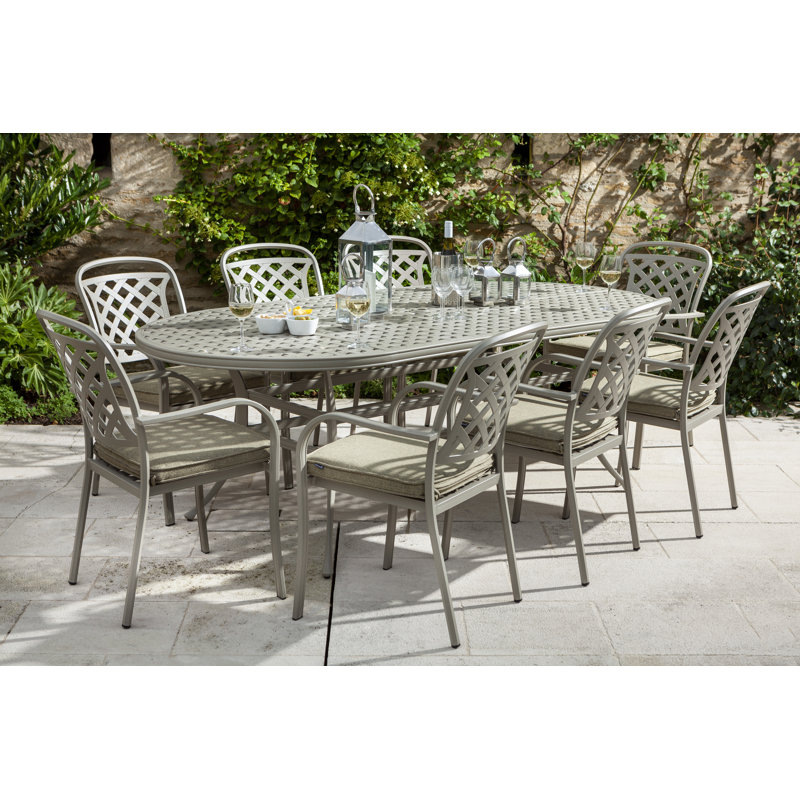 Berkeley 8 Seat Oval Set