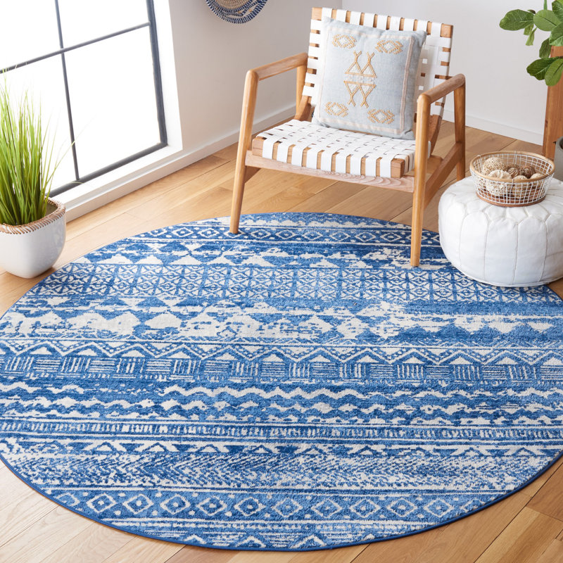 Brentwood Performance Rug, Round 6'7"
