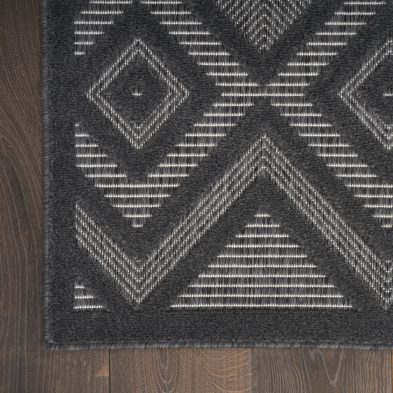 Tapis intérieur / extérieur gris anthracite / noir Foundry Select, Rectangulaire 2 pi x 4 pi