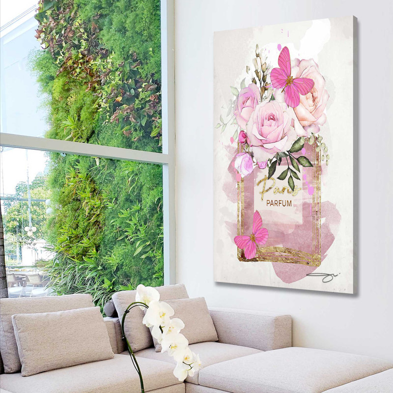 «Parfum Bottle, Flowers & Butterflies (Pink) (Vertical)» par By Jodi - impression, Toile tendue, H 48 po x l 28 po x P 1,5 po