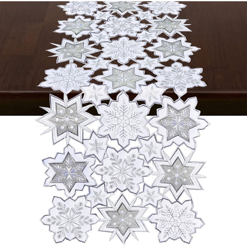 Chemin de table flocons de neige gris argenté et blanc pour les vacances de Noël ou l'hiver (13,5 po x 70 po)