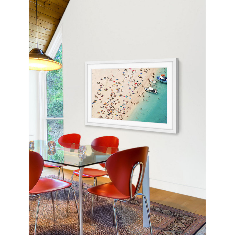 «Boat Party» par Marmont Hill, H 8 po x l 12 po x P 1,5 po, Papier blanc avec cadre