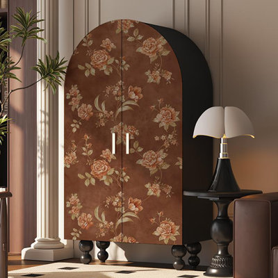 Garde-robe française rétro pour vestiaire domestique