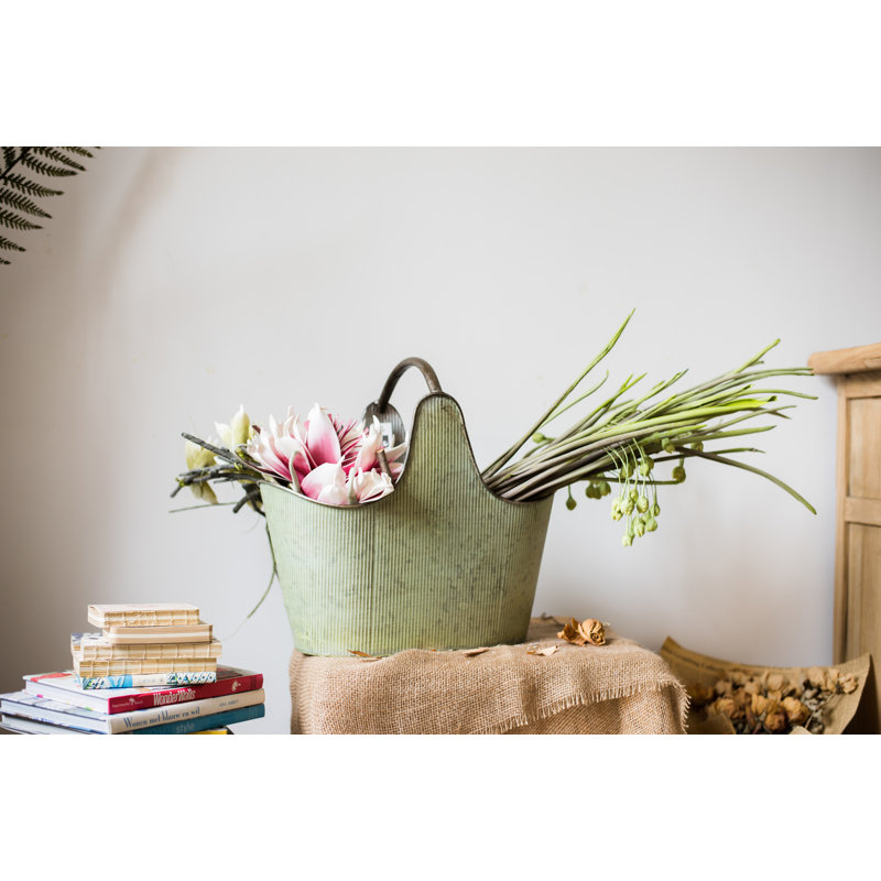 Pot de fleurs en métal à la mode ancien carry, H 14 po x l 16 po x P 10 po