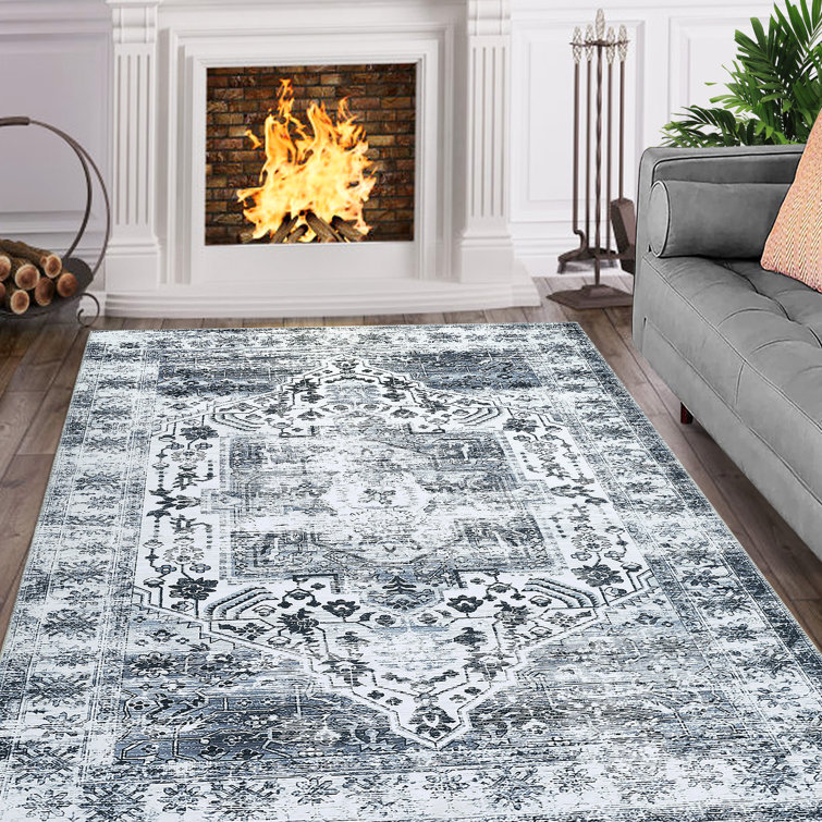 Muratbek Washable Oriental Indoor Rug
