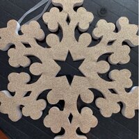 Hanging Foam Snowflake Decorative Accent (Set of 2) The Holiday Aisle