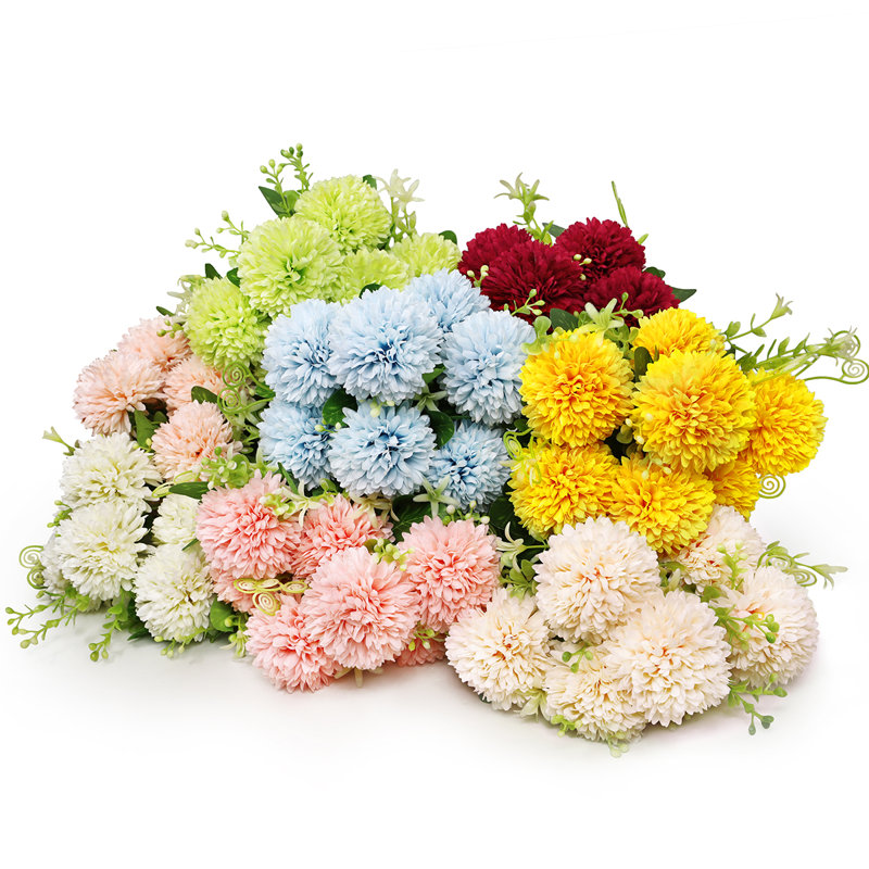 Mum Arrangement, White
