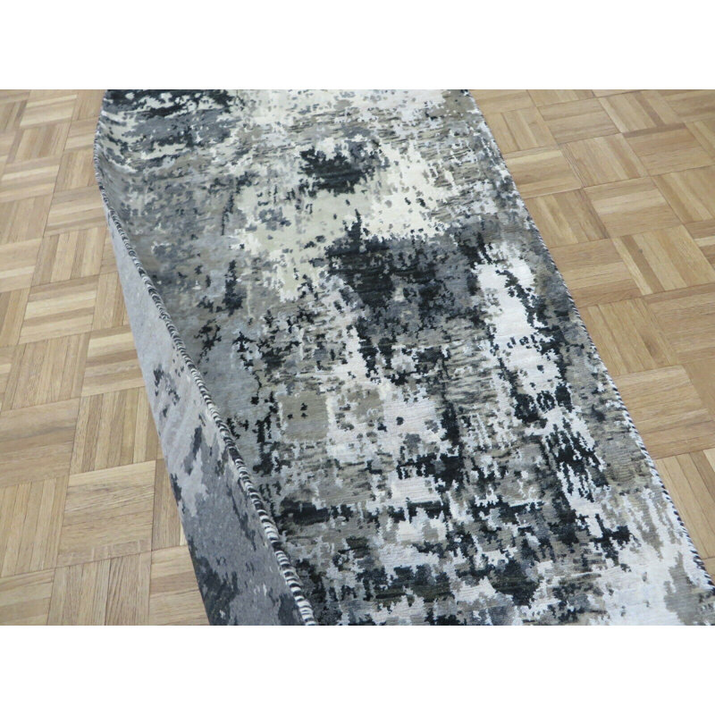 Tapis de couloir oriental gris moderne noué à la main 3 pi 3 po x 14 pi 3 po avec soie 255BCF74096B40EBBF1F47354F24B47D