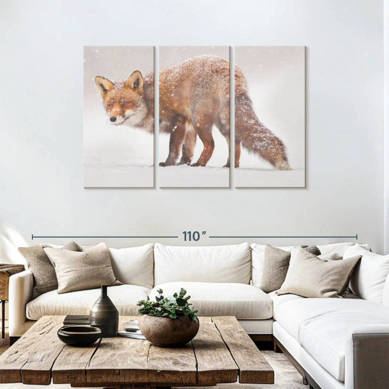 Brampt Snow Fox, 48" H x 74" W