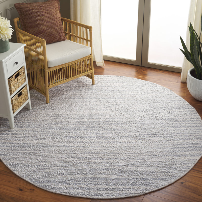 Mihos Renewal Hand Woven Pet/Cotton Rug in Light Blue/Ivory, Round 6'