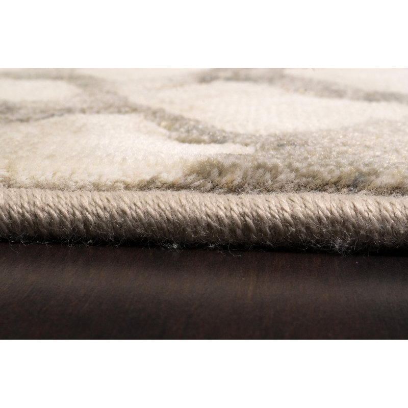 Brumback Indoor Rug, Rectangle 6'7" x 9'6"